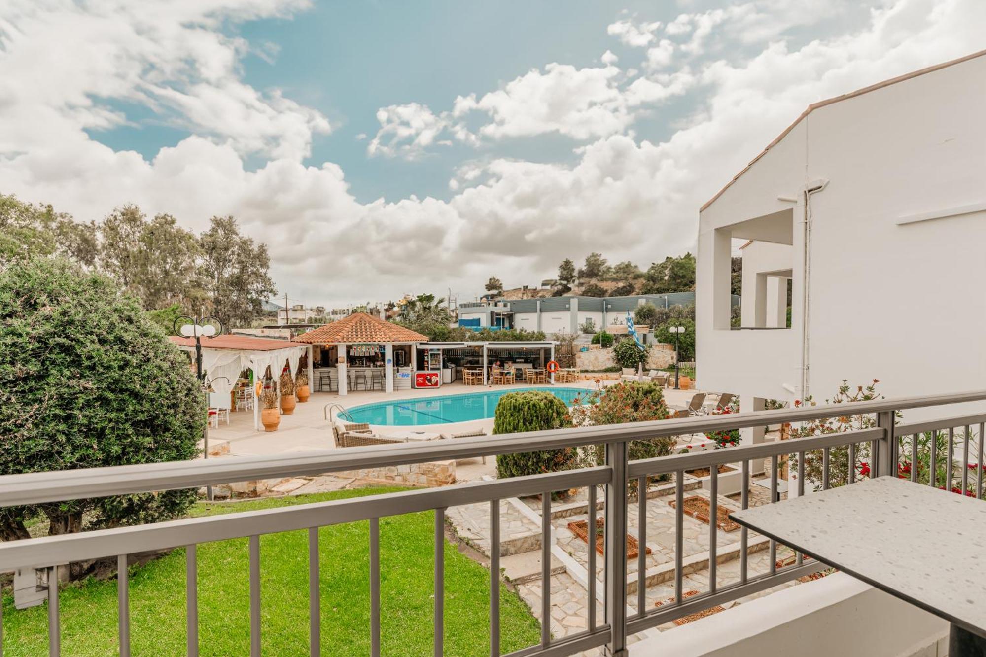 Iphigenia Mythic Retreat Appartement Chersonissos Buitenkant foto