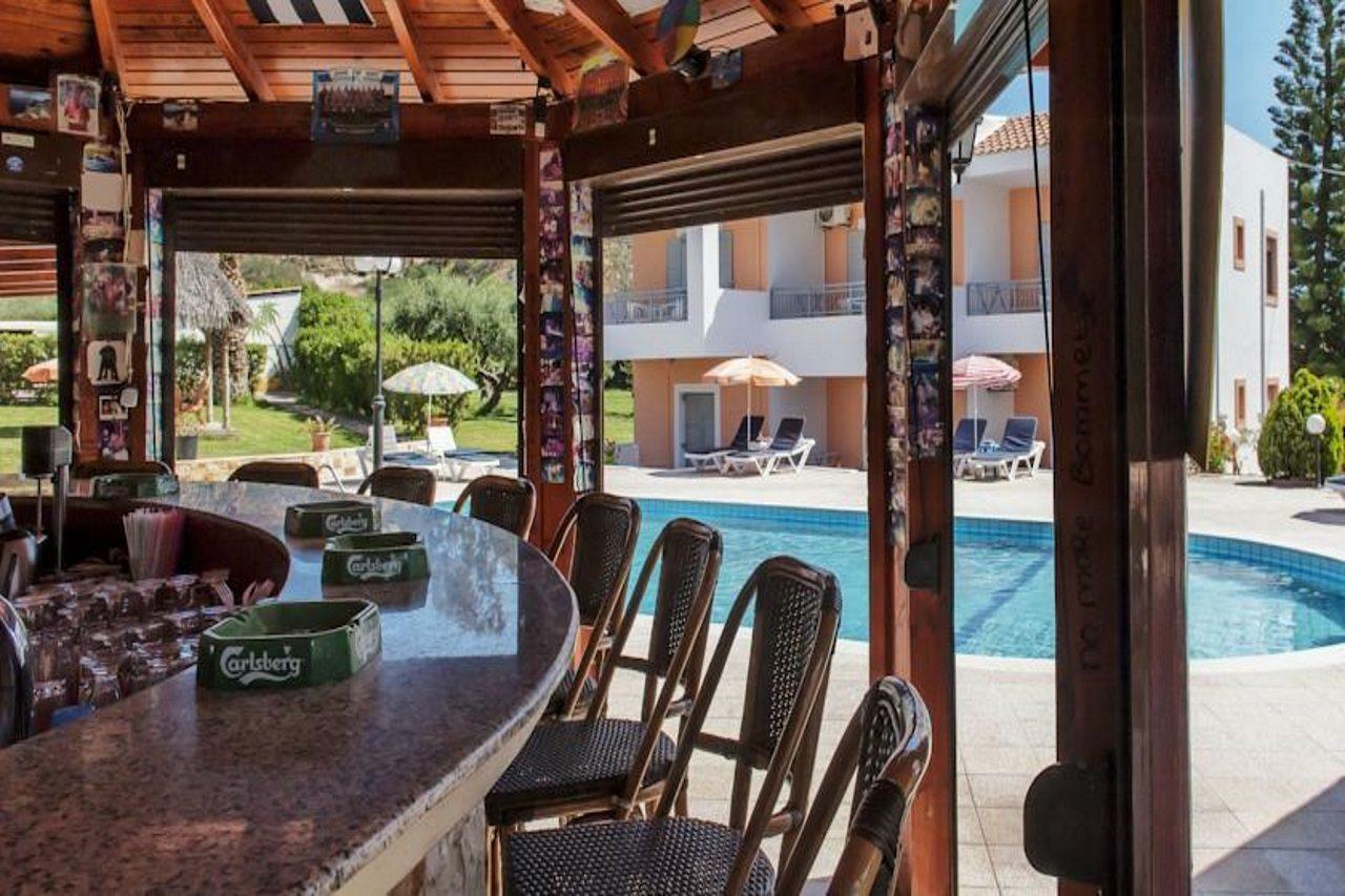 Iphigenia Mythic Retreat Appartement Chersonissos Buitenkant foto